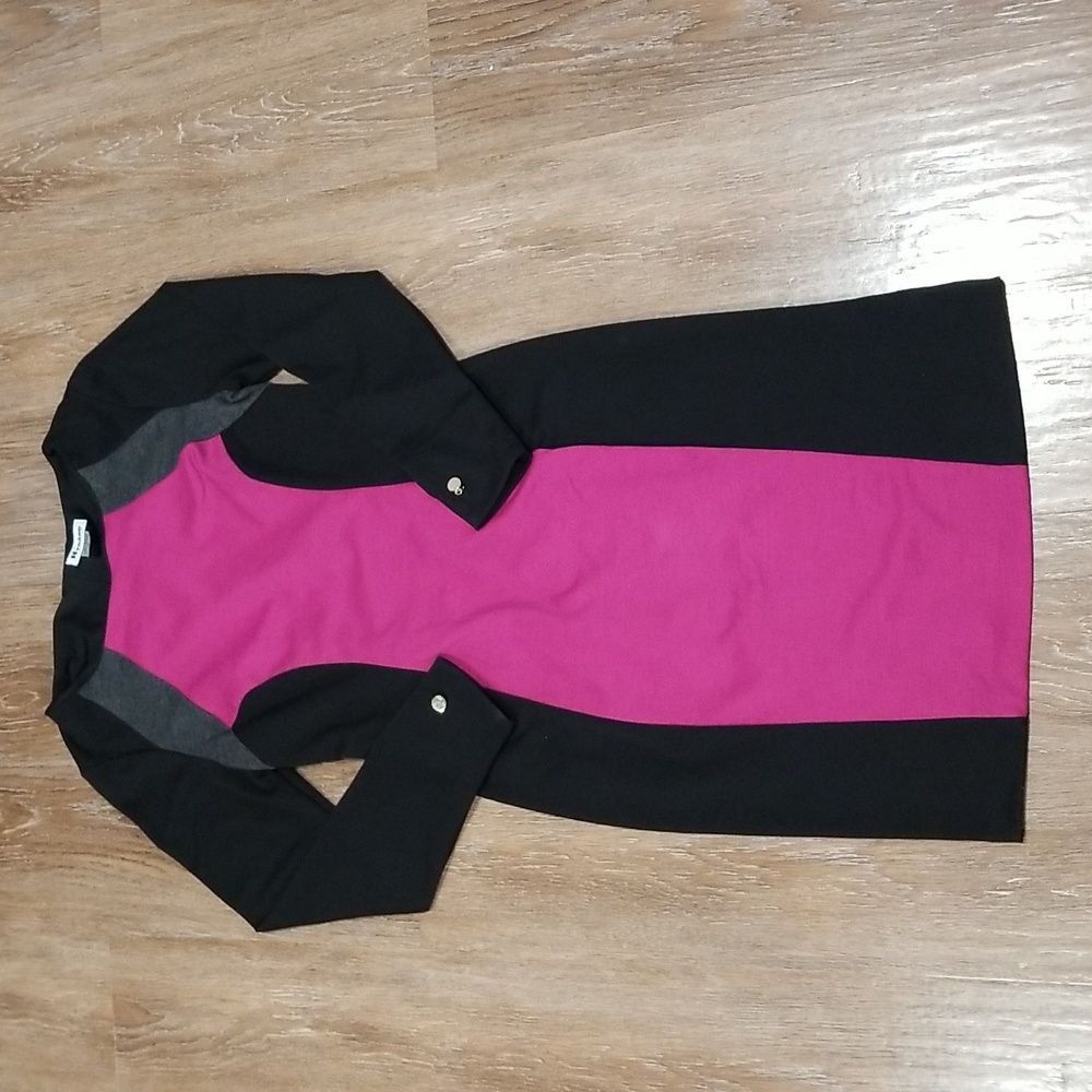 (8) Nygard Collection Comfortable Date Night Bodycon Fitted Color Block Midi